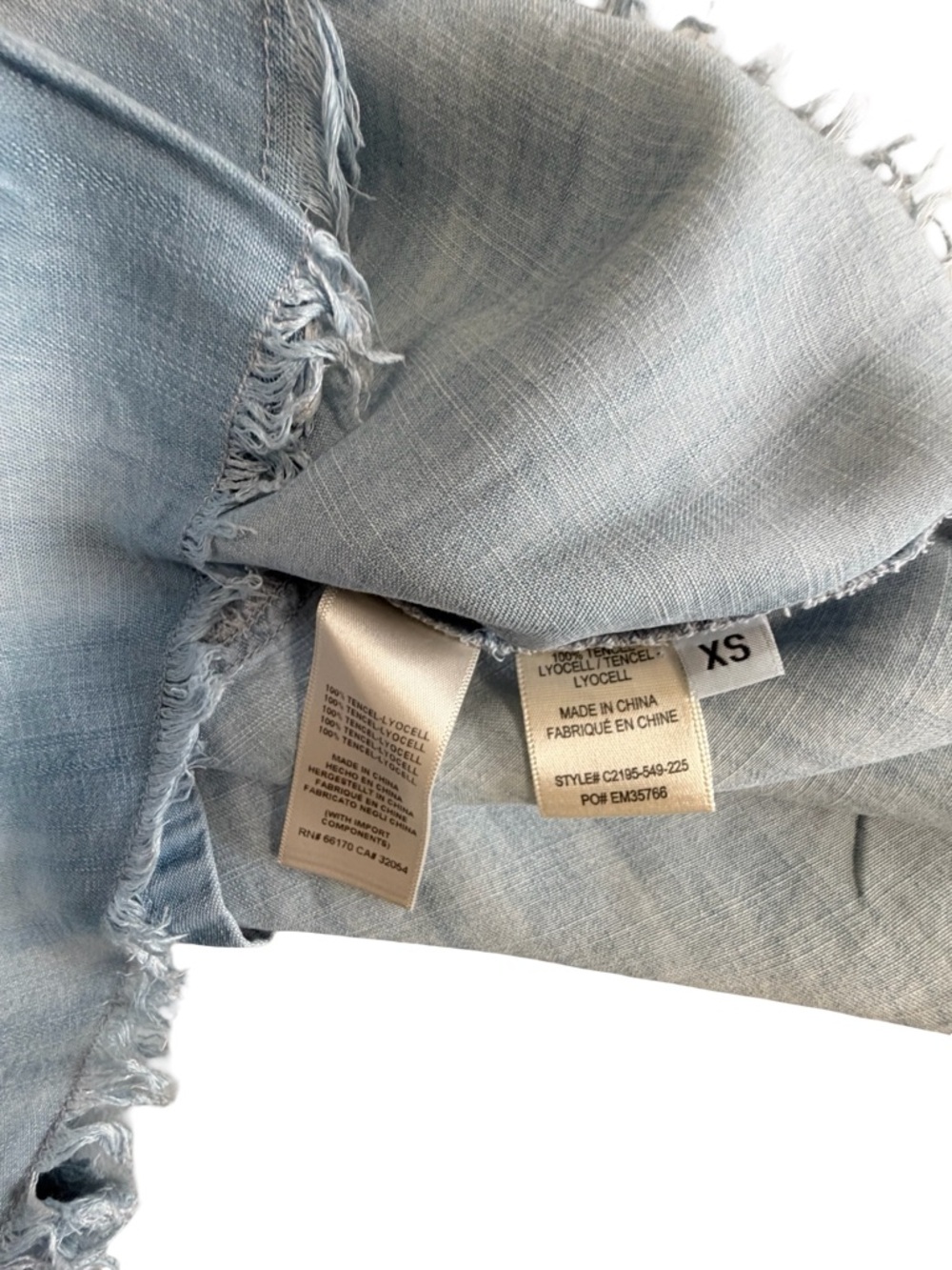 cloth & stone Light Blue Denim Button-Up - Picture 4 of 6
